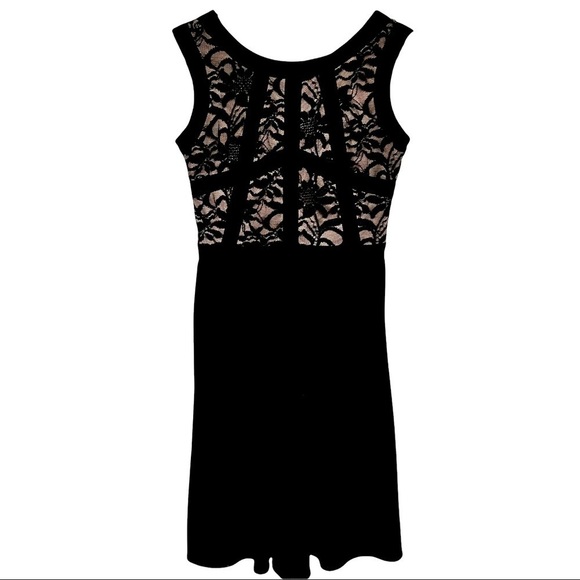 Morgan & Co. Black Swing Dress Lace Bodice with Nude Underlay Pleated Skirt 3/4 - Picture 2 of 13